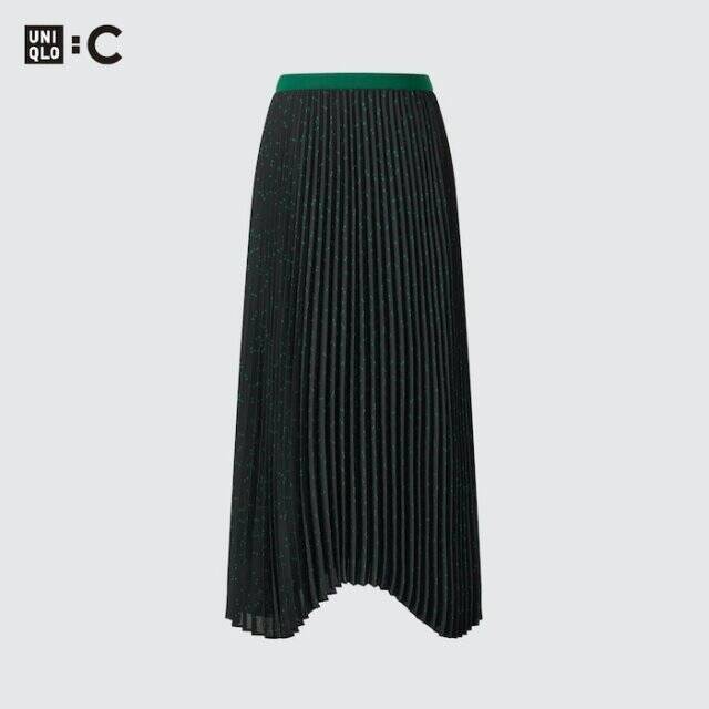 2月発売のユニクロ「新作ボトムス」大当たり連発！ラクなのにきれいめで大人が本気で使える～♡