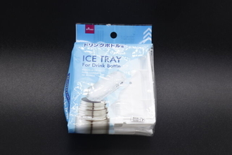 ダイソーで買っとくと楽～♡サイズが合わなくて苦戦してない？ピッタリのアレを作るトレー