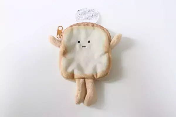 100均で運命の出会い…「目が合った瞬間カゴにいれちゃったよ」可愛すぎるコインケース