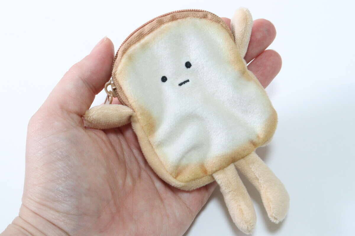 100均で運命の出会い…「目が合った瞬間カゴにいれちゃったよ」可愛すぎるコインケース