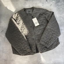 ZARAで再入荷しても即売り切れ状態！話題のアウターが可愛すぎ♡