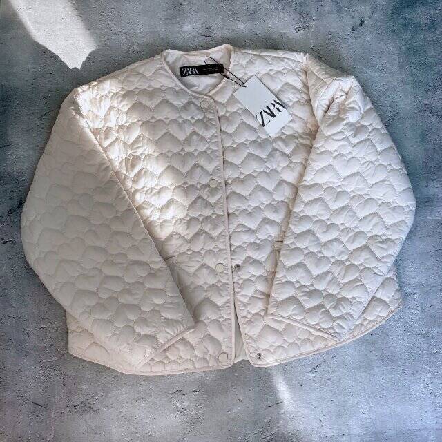 ZARAで再入荷しても即売り切れ状態！話題のアウターが可愛すぎ♡