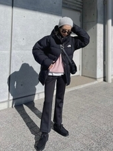 おしゃれさんがこぞって取り入れてる！大人はこう着て♡【ノースフェイス】の黒ダウンコーデ