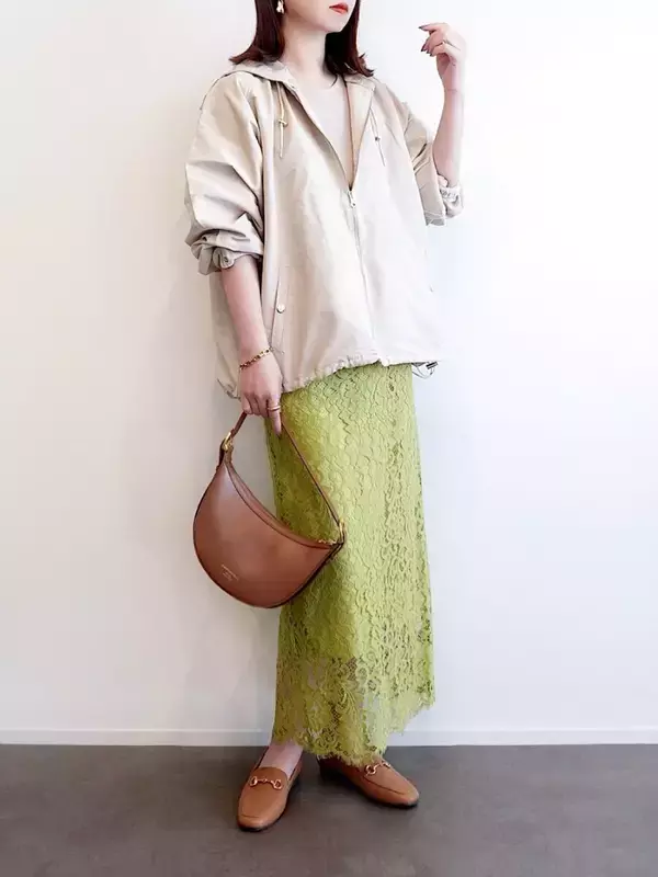 春は「マウンテンパーカー」で品よく防寒！カジュアルすぎずこなれ見え♡大人のお手本コーデ