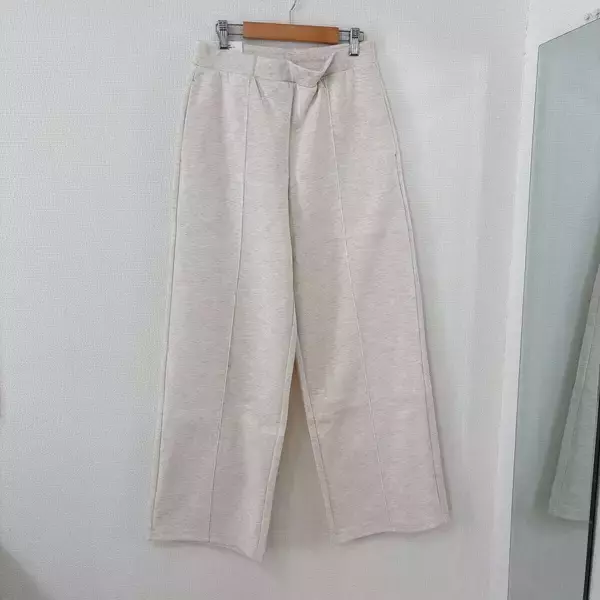 スウェットに見えない上品さが反則級♡ユニクロ「スウェットパンツ」着回し7コーデ！