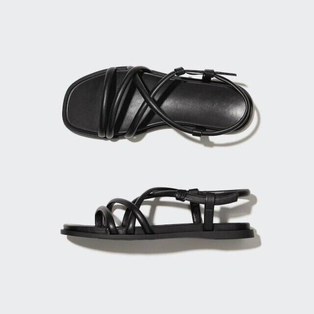 どんなボトムにも合う！ユニクロのバズりニットが想像以上に使えます！夏の今旬♡着回しコーデ