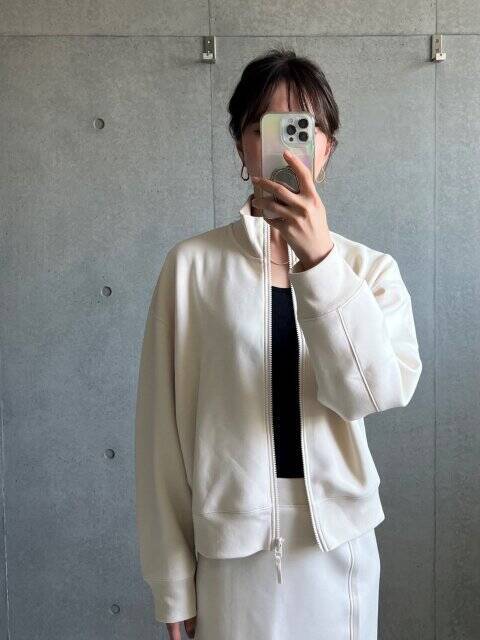 ユニクロで絶対買っとくべき！もちもちで着心地抜群♡売り切れが心配な優秀セットアップ