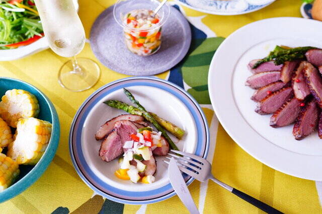 野菜がたっぷりとれる！タサン志麻さんの柔らかジューシー「豚肉ソテー」再現レシピ