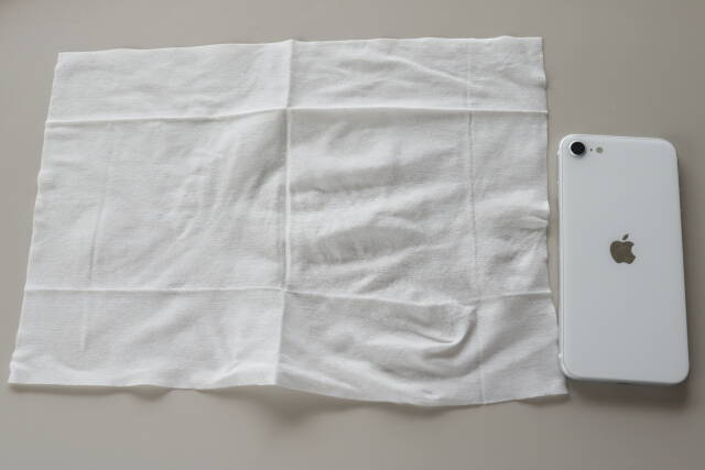 ダイソーさんこういうの待ってた♡スプレーしにくい場所に！拭くだけで対策できる便利グッズ