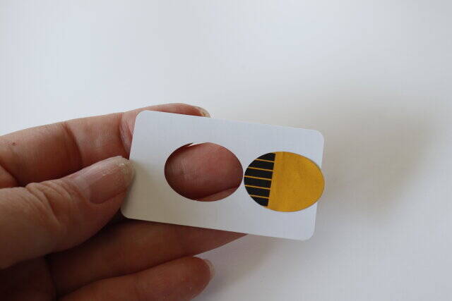 セリアの本気がスゴイ♡100均で買えるってマジか…！絶対買い！セルフ派さん必見のシート