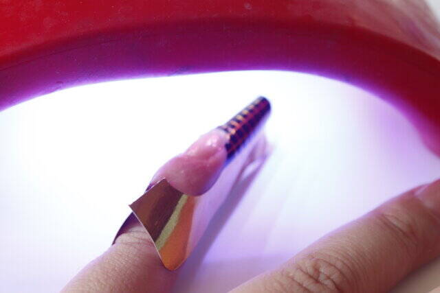 セリアの本気がスゴイ♡100均で買えるってマジか…！絶対買い！セルフ派さん必見のシート