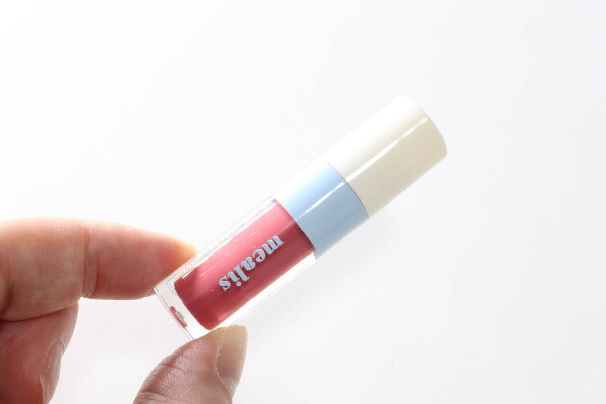 100円で気軽に試せるよ！「韓国コスメみたいな可愛さ♡」ミニサイズのコスメ