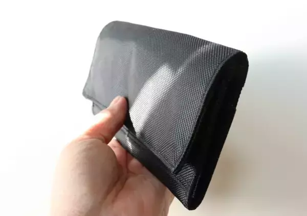 えっ100均の商品なの！？「安いからって侮れない！」むしろ指名買いしたくなるお財布3選