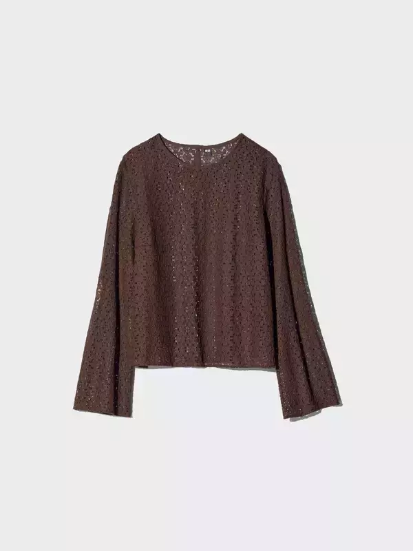 ユニクロのこれ買えなきゃショック…！1枚着るだけで一気に華やぐ♡大人の着映えブラウス5選