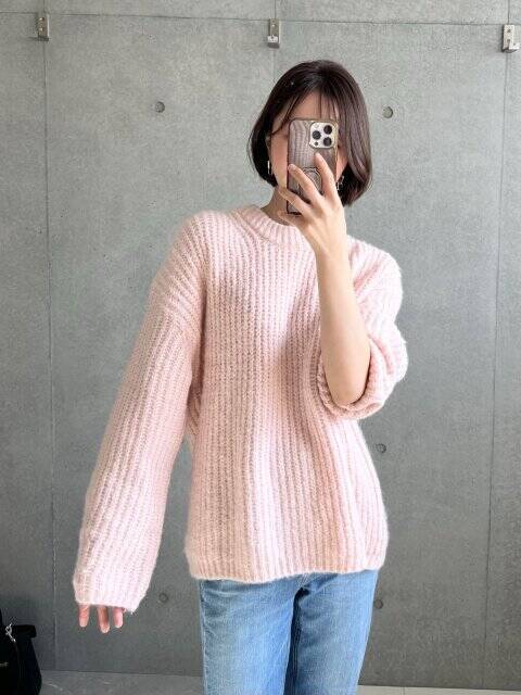 GUでめちゃくちゃ可愛いニット見つけた！ゆるっと着るのが断然オススメ♡大人のあざかわニット