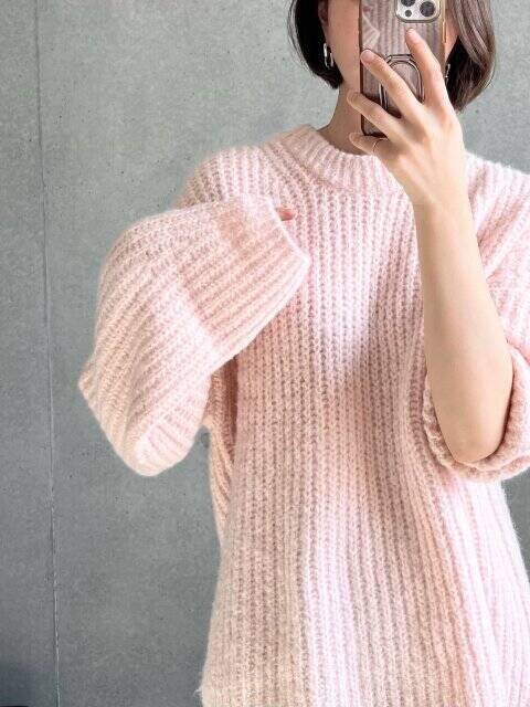 GUでめちゃくちゃ可愛いニット見つけた！ゆるっと着るのが断然オススメ♡大人のあざかわニット