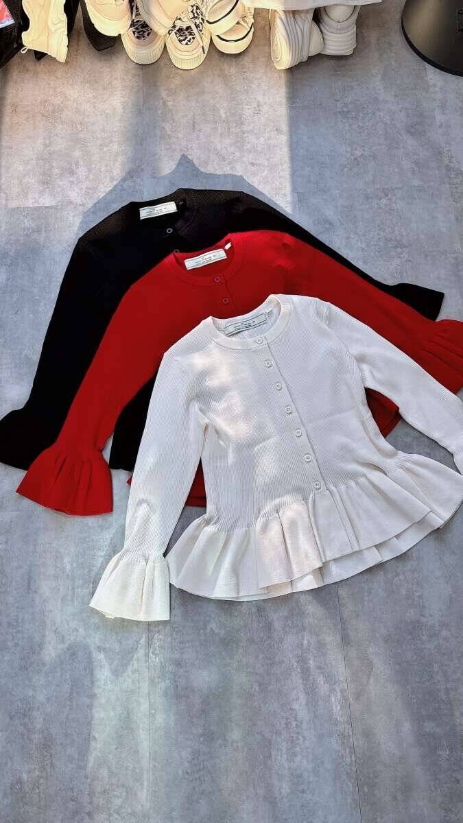 30・40代がGU人気コラボ「フリルカーデ」を高見えさせる3つのコツ♡春の着回し6選