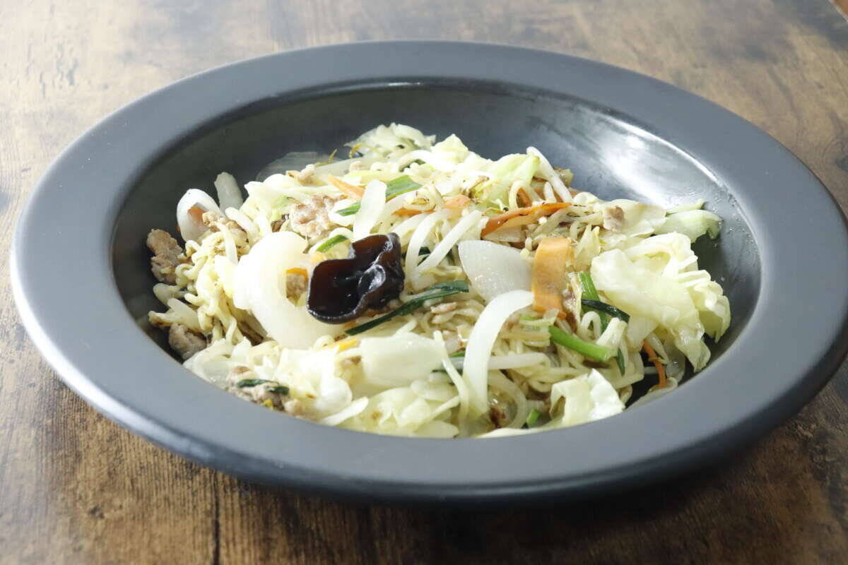 業務スーパーでコレ買って！「この量で418円？！」「味も間違いない♡」コスパ最強の大人気麺
