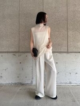 「透け感×白ワイドパンツ」マネするだけで涼しげ美人♡おしゃれな人着こなし大公開！