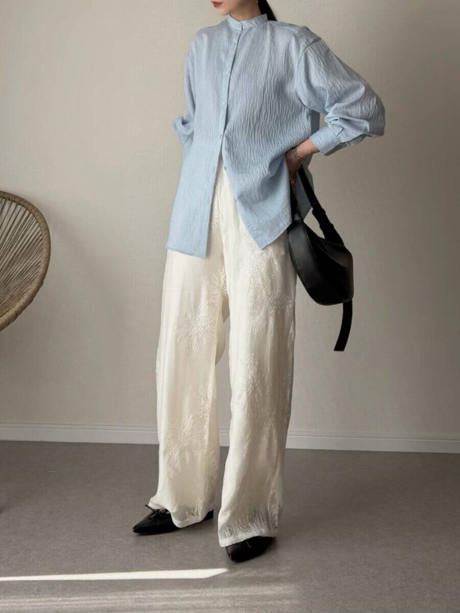 「透け感×白ワイドパンツ」マネするだけで涼しげ美人♡おしゃれな人着こなし大公開！