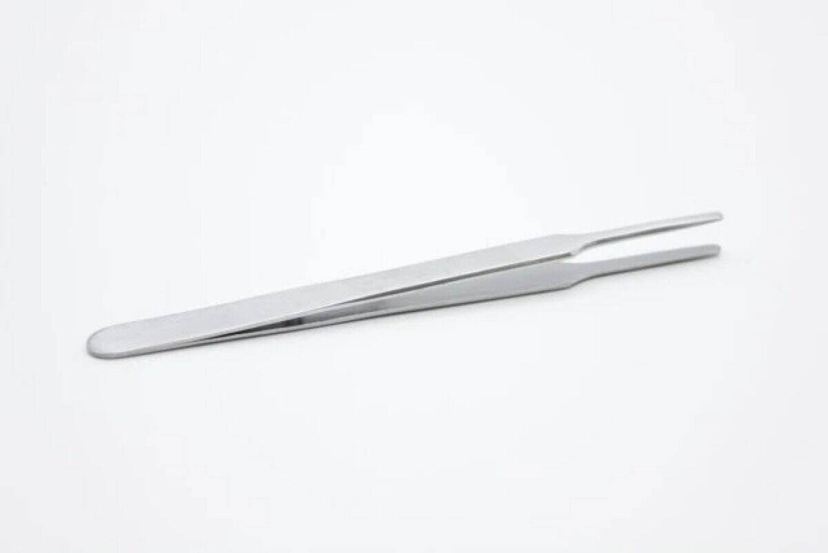 100均で買っといてよかった～！不器用でもクオリティ激変！メイクのお助けツール3選