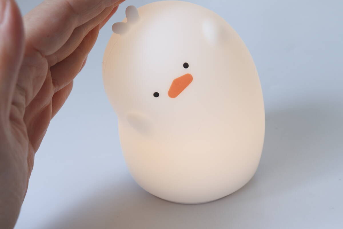 100均で500円出しても後悔なし！「ぷにぷに触感」に心奪われる…！悶絶級に可愛いライト