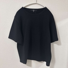 Tシャツより上品なのにお値段以上♡ユニクロの半袖ニットで叶う大人の細見え着こなし術