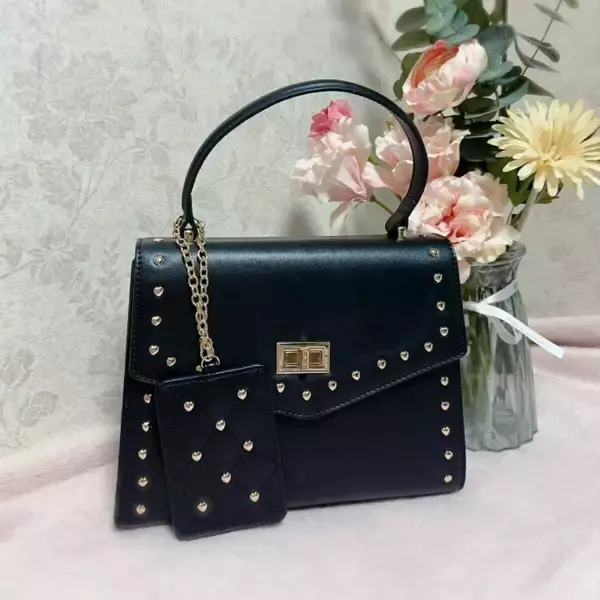 ひとクセバッグもしまむらなら迷わず買える！こだわりデザインの高見え黒バッグ5選