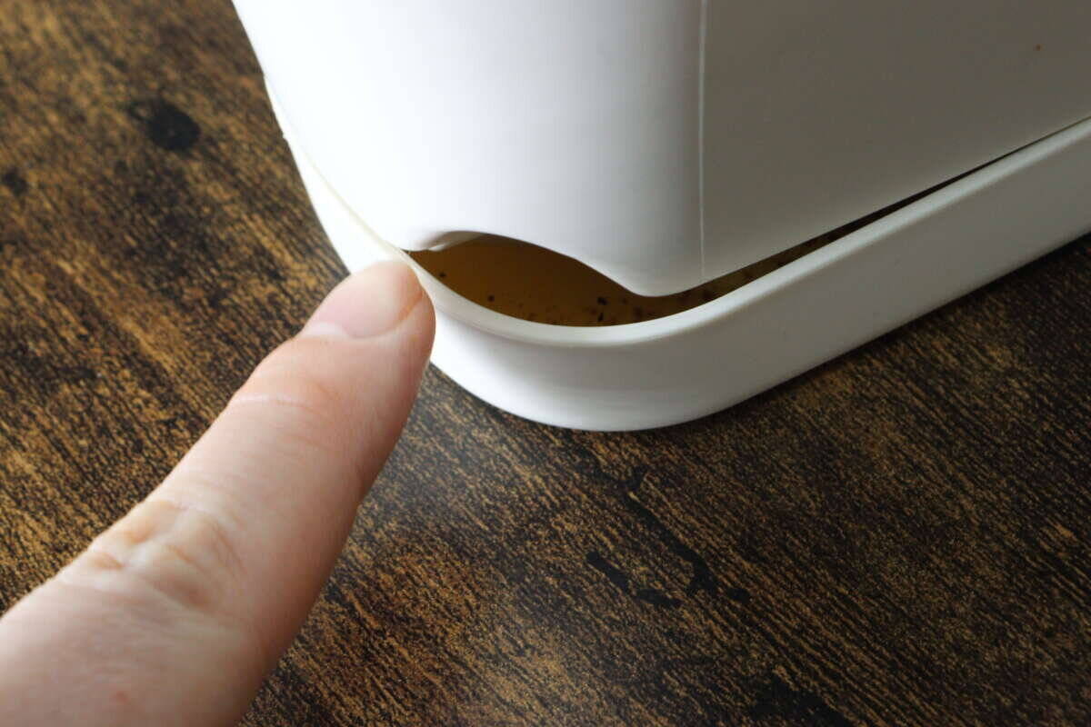 疑ってごめん…「鉢が欠けてるよ～（泣）」って思ったらそういうこと？！100均グッズ