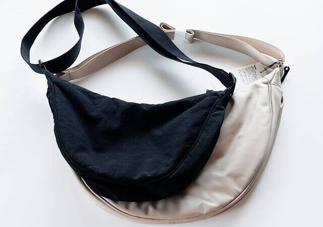 ユニクロ新作コレがイチオシ♡ちょい大きいのがめちゃ助かる♡売り切れ必至のショルダーバッグ
