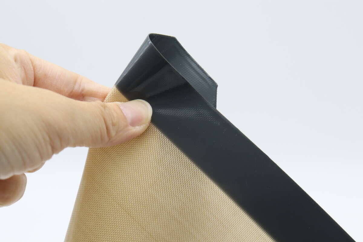 もっと早く知りたかった！「しかもニトリより安い！」敷くだけで楽になる100均便利グッズ