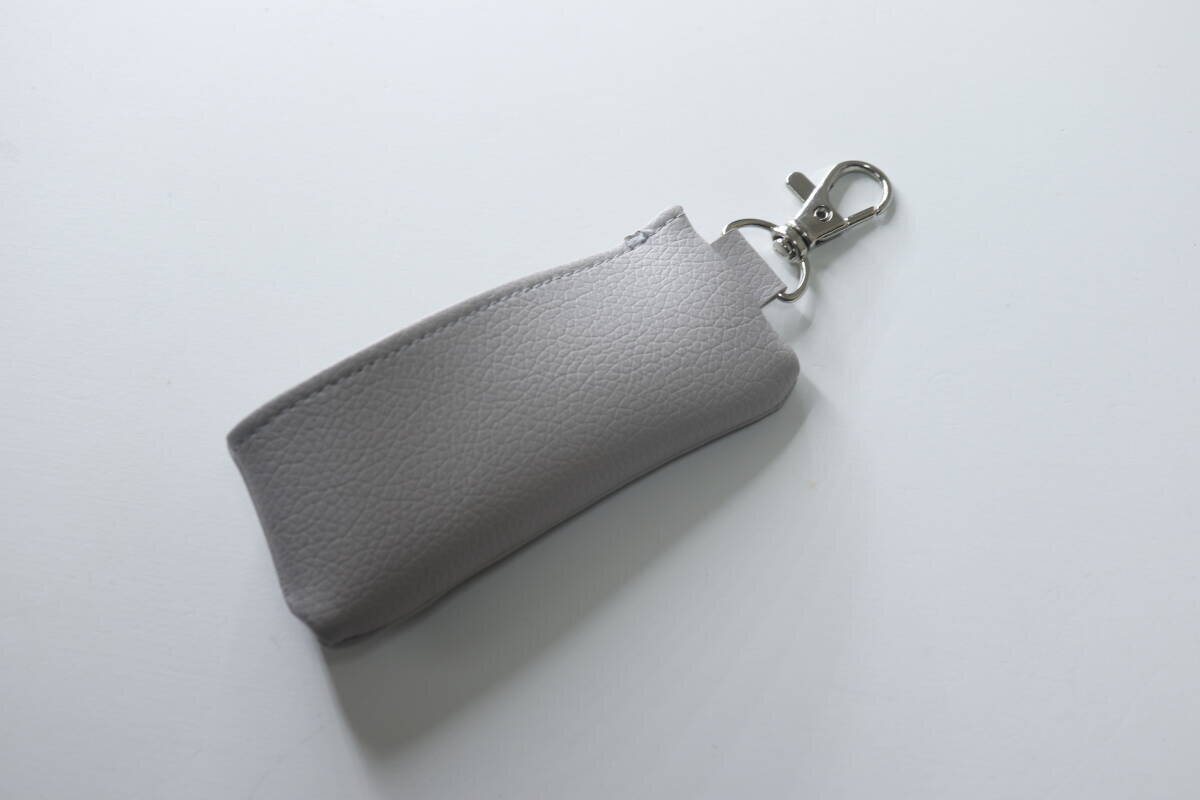 100均で隠れた名品見つけたよ！「スライドするだけって楽！」見た目だけじゃないキーホルダー