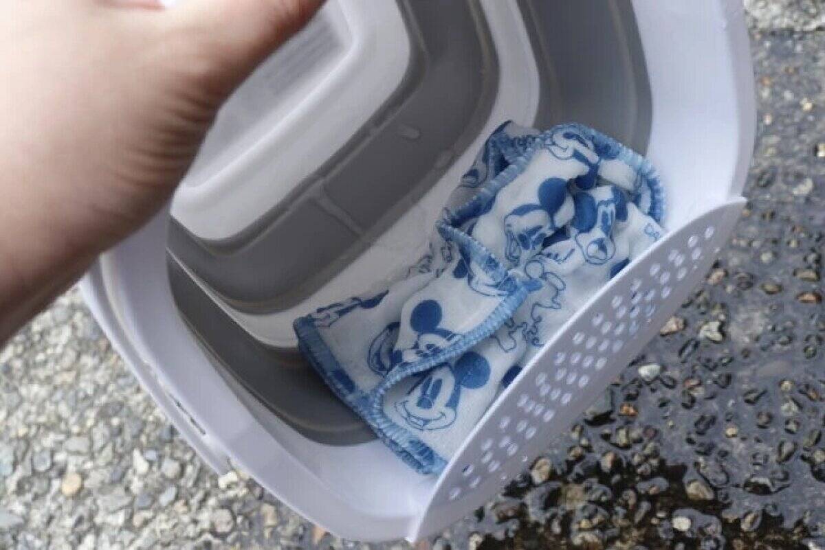 まさか100均で売ってるなんて！立派なのに折り畳める！コンパクトに保管できる便利グッズ3選