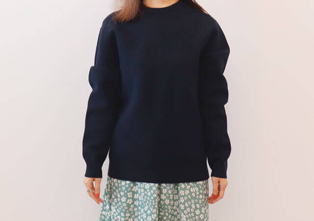 ユニクロから今年も出た～♡隠れファン多し！スウェットみたいなきれいめニット