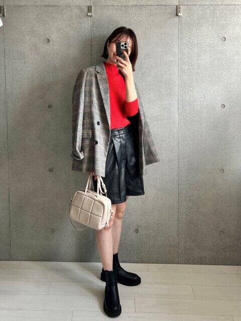 ちょっとGUさん…こんなに安くていいの？着回し自在！3度美味しい着映えニット