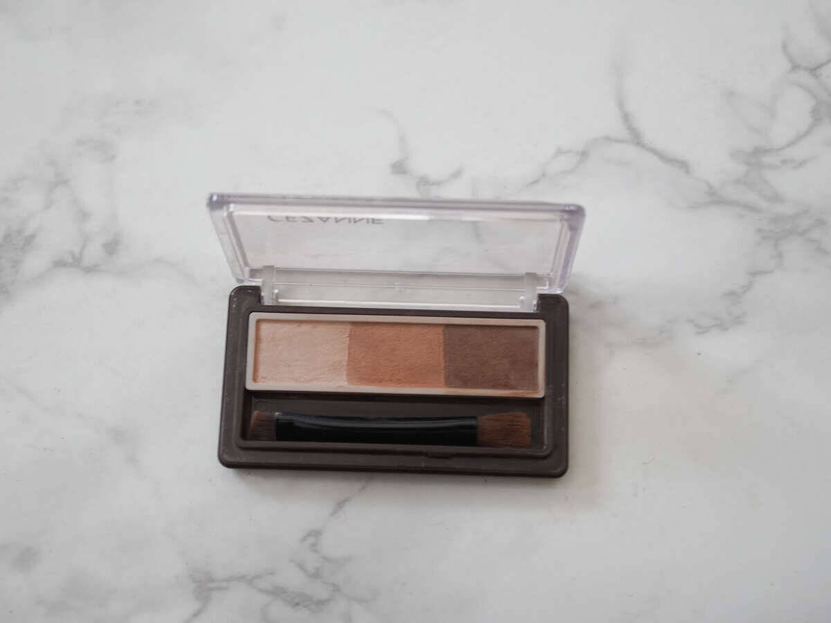 その眉メイク古臭く見えてるかも？NG眉の特徴とお直しマニュアル