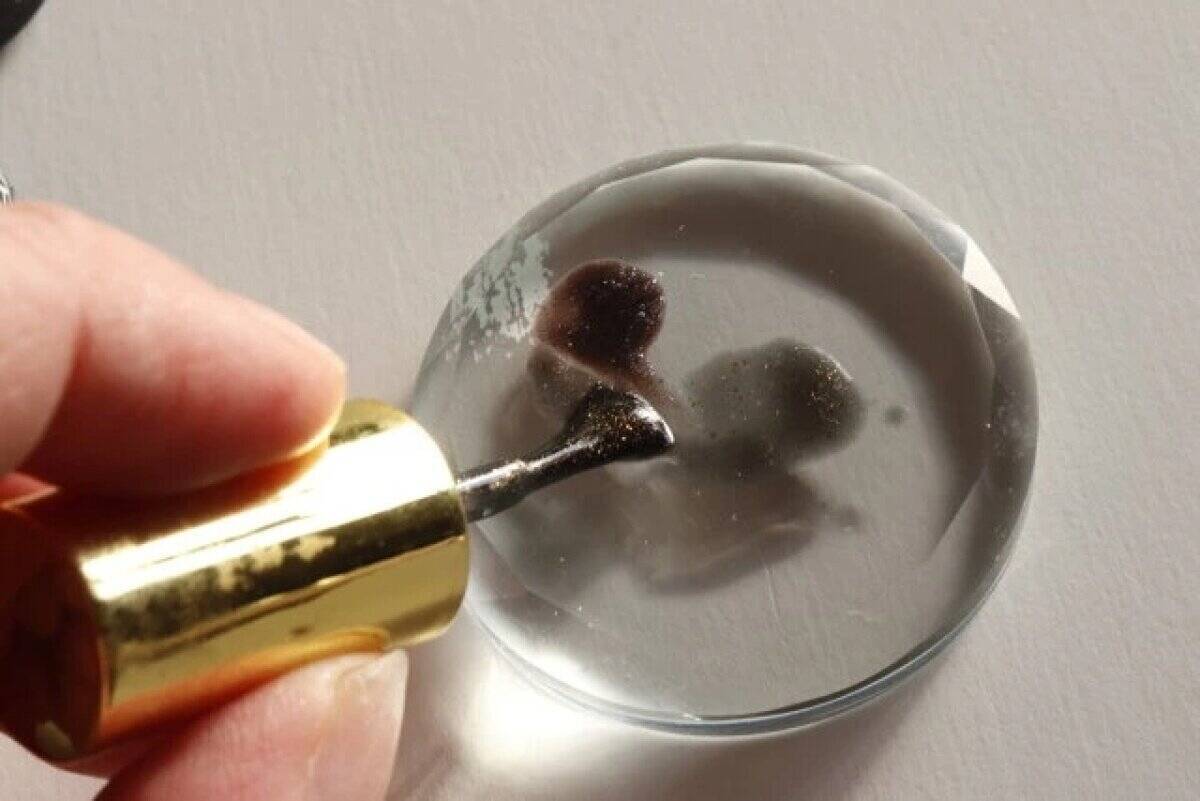 ここ本当に100均！？「もはや専門店レベル！」「100円って信じられん！」本格ネイルグッズ