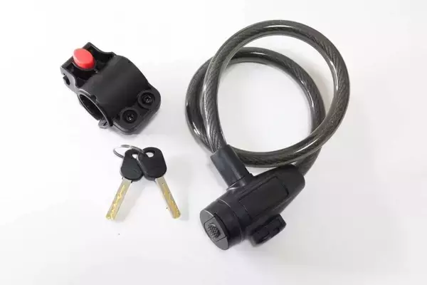 もう100均以外で買えない！「他所で買ったら千円はする…」即買いした防犯グッズ3選