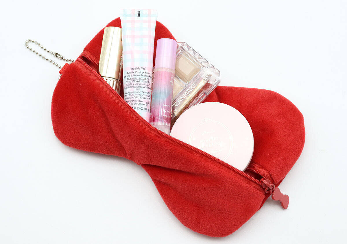 ＧＬＯＷ5・6月合併号の付録が可愛すぎて…！早い者勝ちのハローキティグッズ2選