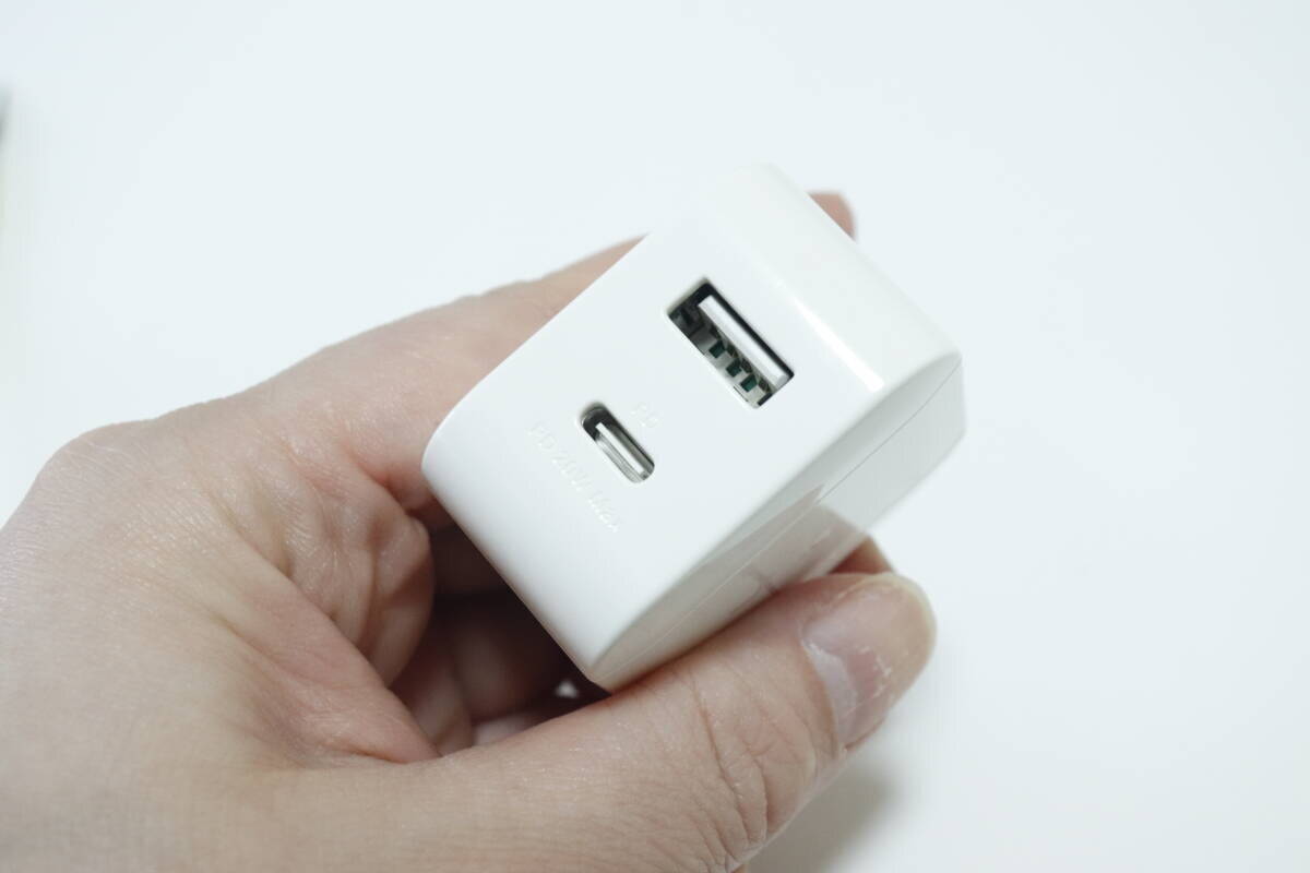 100均で700円って本気！？「メーカー品だと倍以上するのに…」コスパが高すぎる電気小物