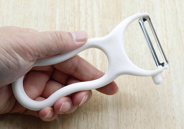 ダイソーさんコレ本当に100円？！手に持ってみると違いが分かるキッチングッズ