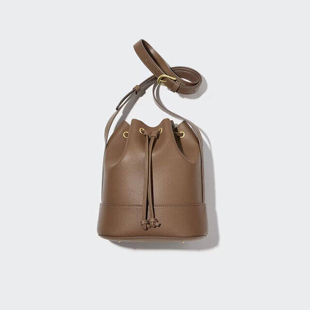 プラスワンでぐ～んと脚長♡ユニクロの人気サロペットでスタイルアップコーデ術