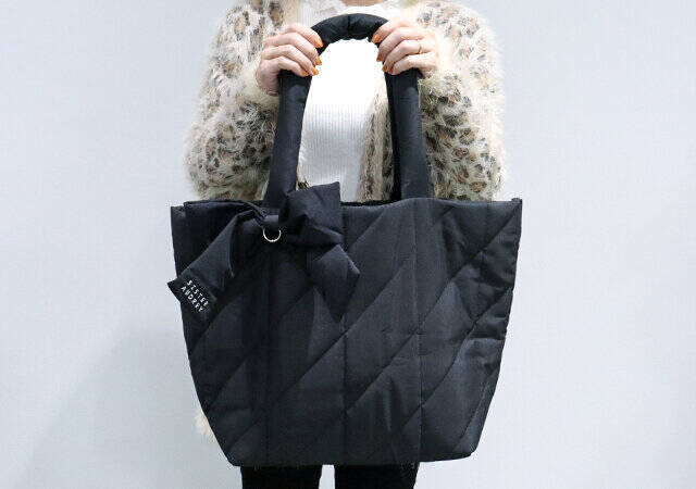 この付録はヘビロテ決定♡デザインも使い勝手も大優勝！大人のための黒キルティングバッグ