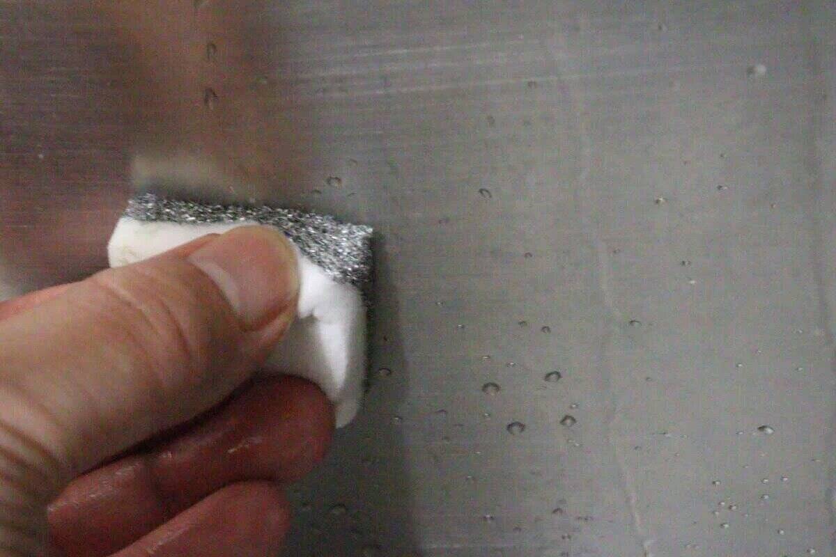 これ最強すぎるって…！1個で2役こなしちゃう！掃除が捗る100均の優秀アイテム