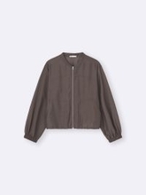 人気でもうサイズ欠けも！？GUのきれいめライトアウターは早めのゲットをおすすめします！