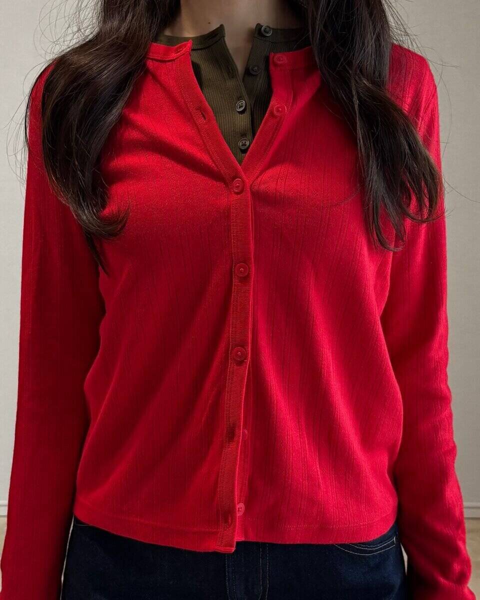 154cmさんが実証！ユニクロですっきり見せを叶える！レイヤードコーデの着膨れ回避術♡