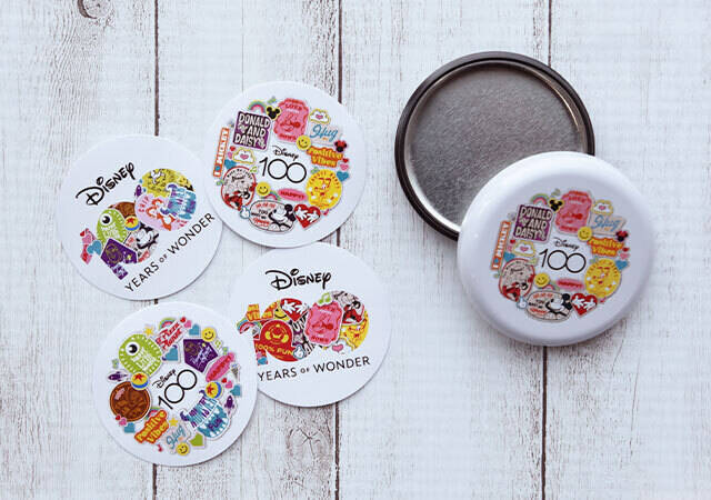 豪華すぎて売り切れ注意！ミッキーのスマホショルダー＆シール付き缶セット付録！ＧＬＯＷ3月号