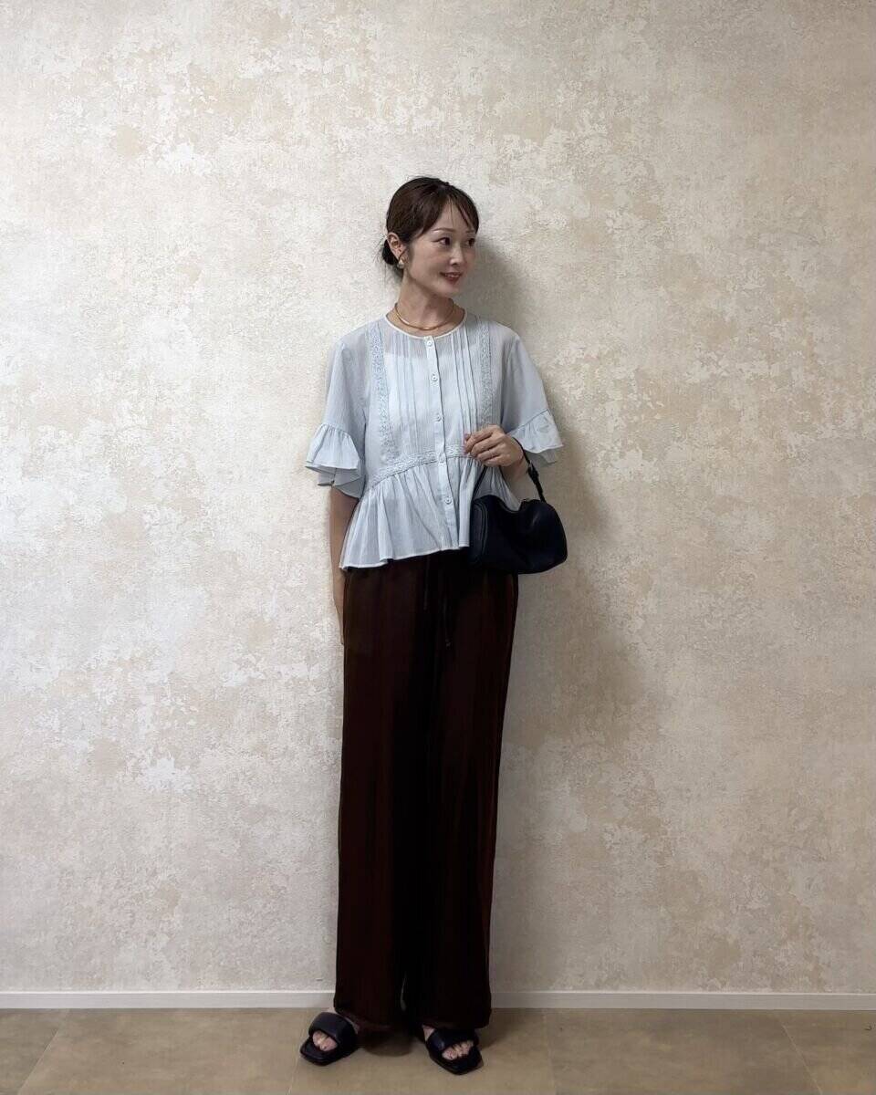 アラフォーが頼れるGUのサテンパンツ♡楽ちんなのに高見えする着こなし術