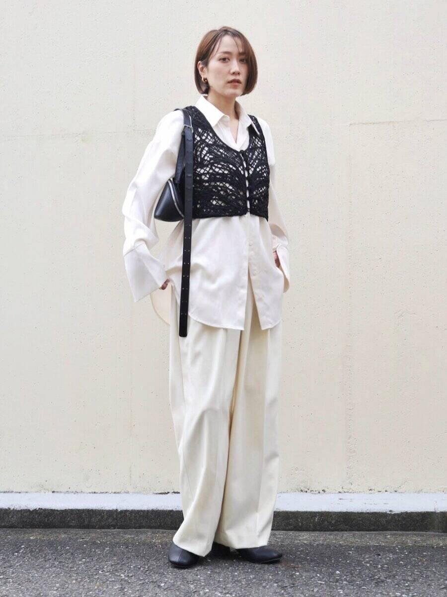 春コーデは「ビスチェ」で差がつく！重ねるだけでスタイルアップ！大人のこなれスタイルの作り方