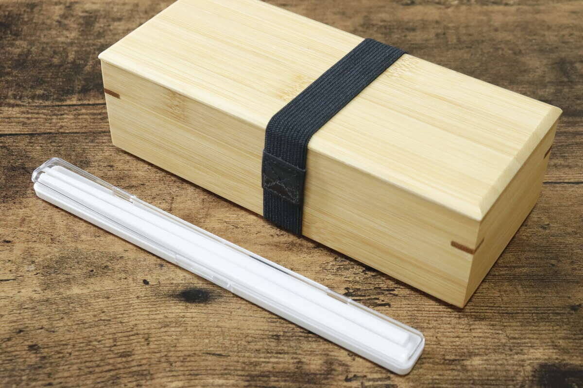 日本一を目指すって何事…？！「めちゃくちゃスリム！」手に取って驚いた100均のお弁当グッズ